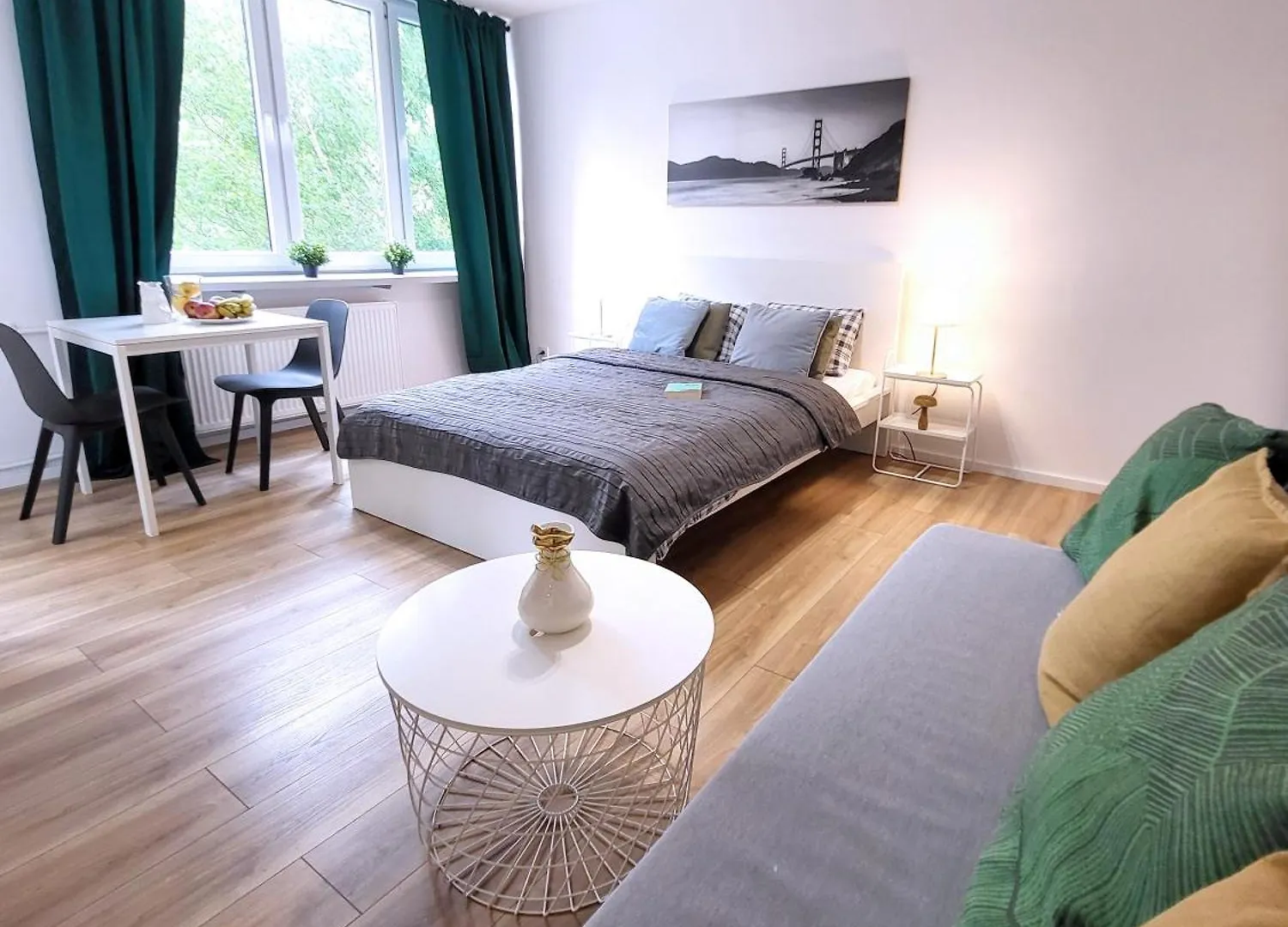 Apartament Enjoy! Srodmiescie Nowogrodzka Warszawa Polska