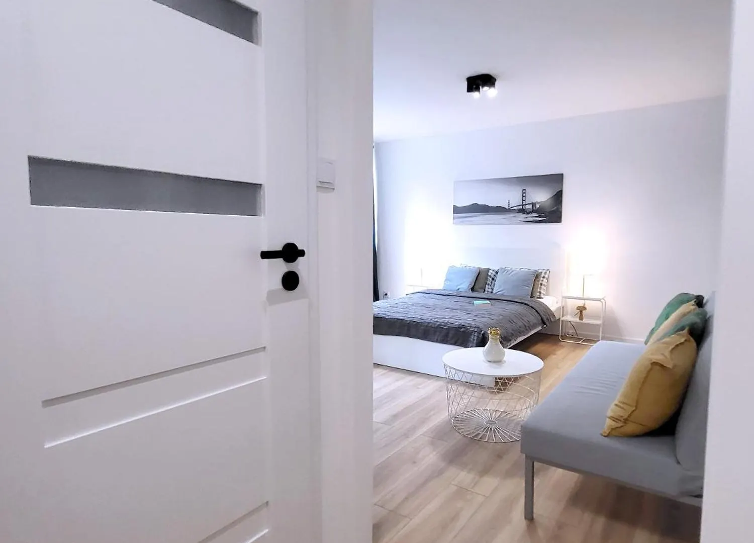 Enjoy! Srodmiescie Nowogrodzka Apartment Warsaw
